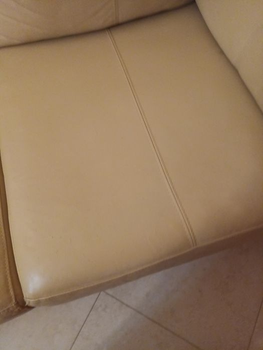 Dois sofás de dois lugares515376847793704964