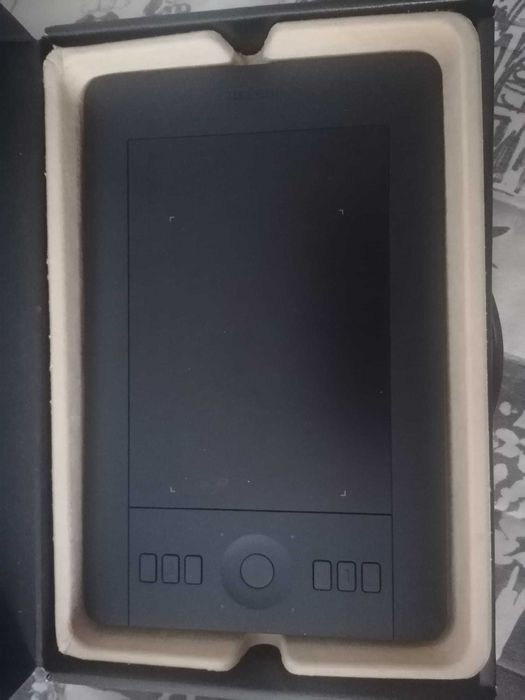 Wacom Intuos Pro | Mesa Gráfica Profissional | Como Nova