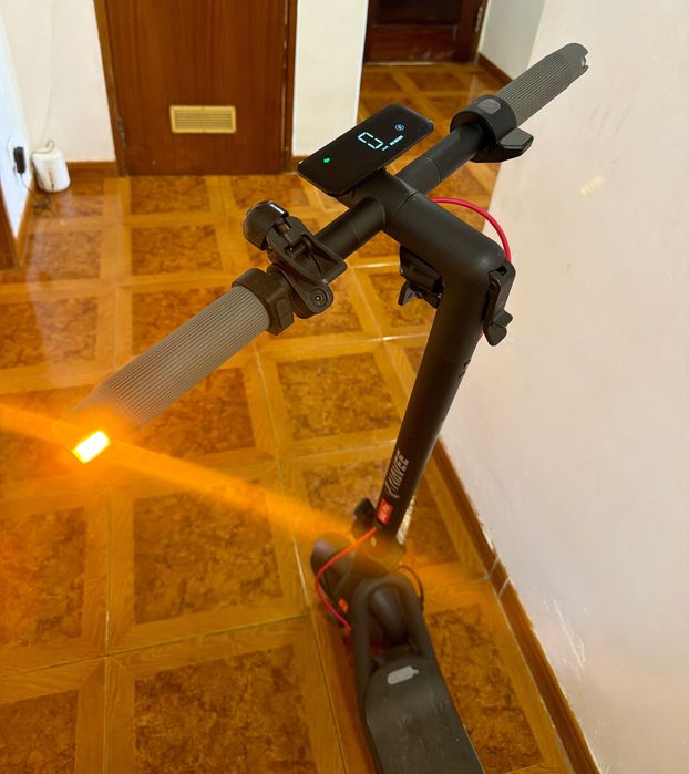 Trotinete Elétrica NAVEE V40i Pro