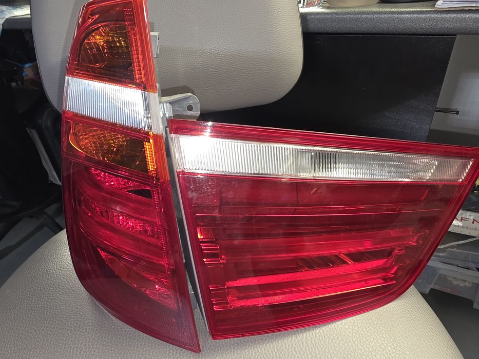 Farolins esquerdos  BMW X3