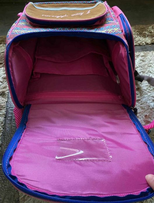 Портфель для дівчинки, ранець
