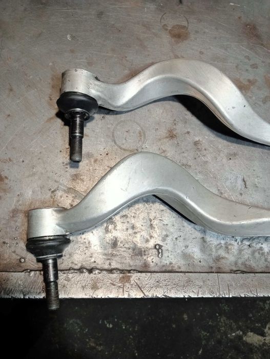 Передні ричаги BMW E60