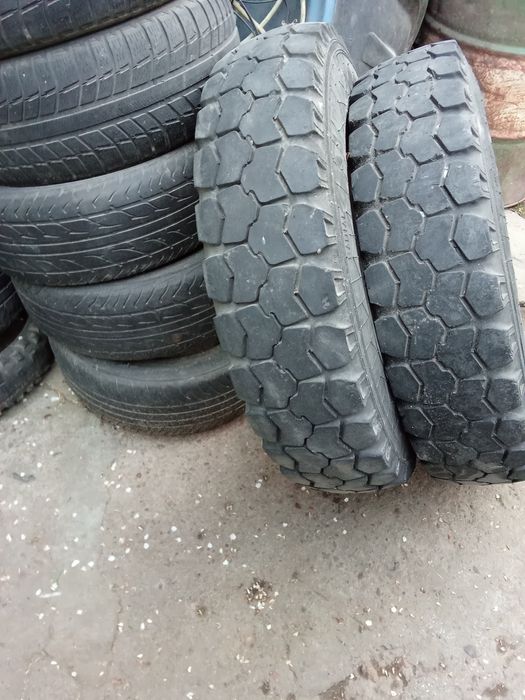 Продам б/у резину на ЗИЛ -130 -Камаз. Размер 260-508 в зборі з диско