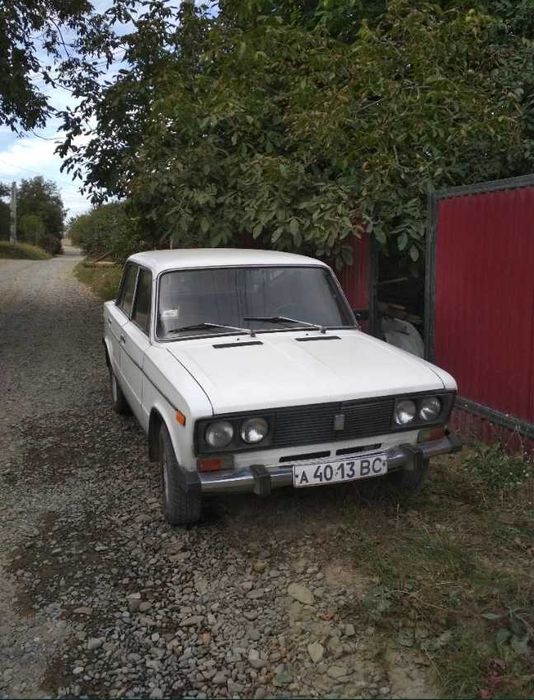 ВАЗ 2106 автомобіль