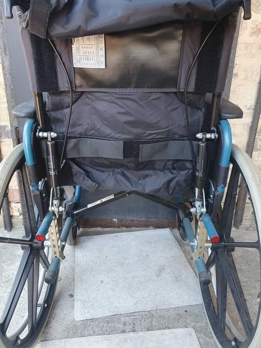 Інвалідний візок invacare action3ng