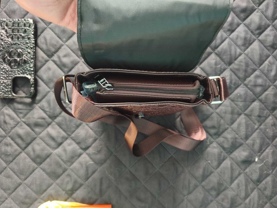 Крокодилова сумка-барсетка через плече