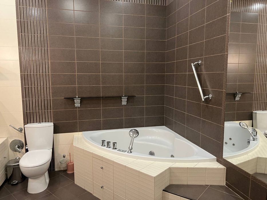 Многокомнатная квартира по адресу Олеся О. Ул.   (площадь 150 м²) - Atlanta.ua - фото 9