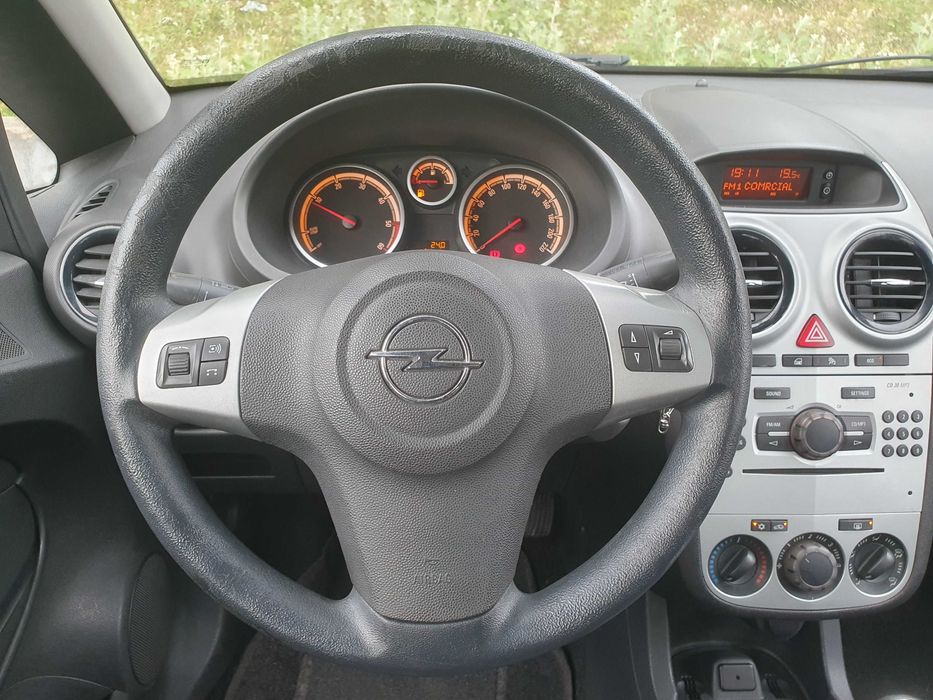 Opel Corsa Enjoy 1.3 CDTI