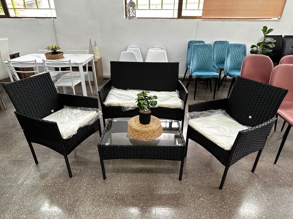OFERTA LIMITADA - MOBILIÁRIO DE JARDIM E DE TERRAÇA