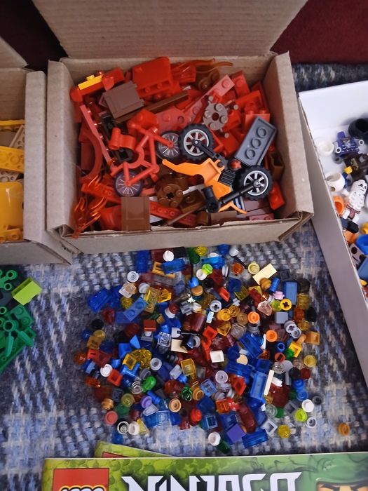 Lego більше 10 наборів багато серій