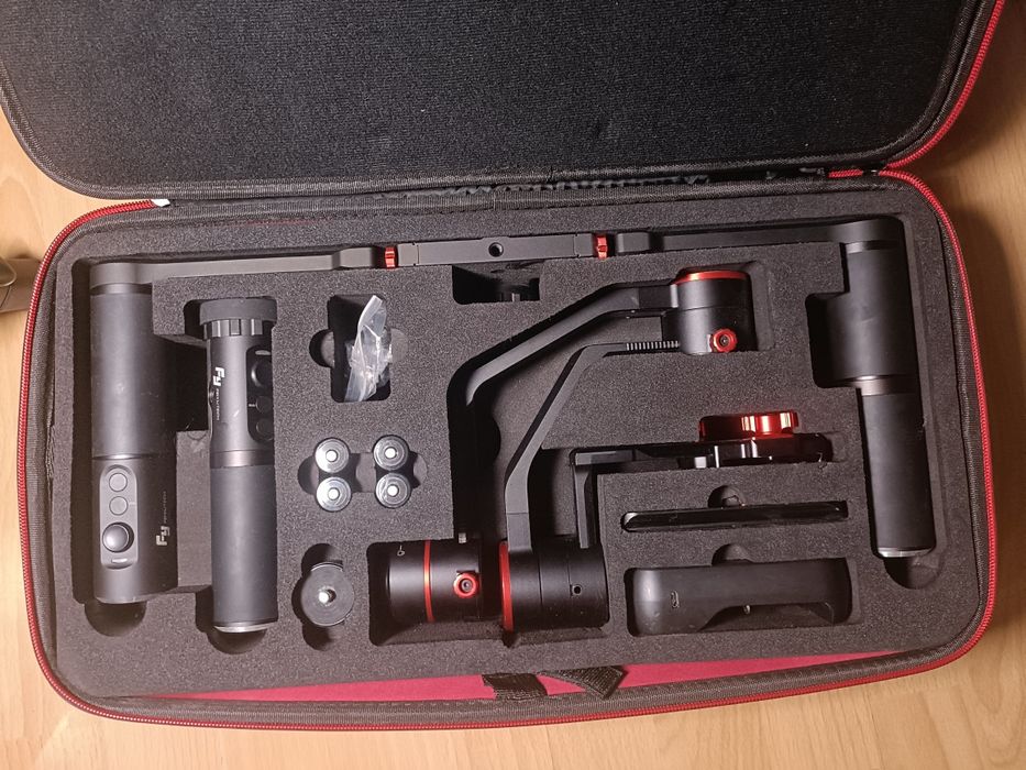 Lumix G7 + Lumix Gx80 + gimbal a2000 Feiyutech + zestaw Youtubera