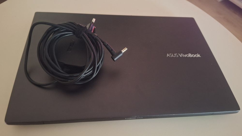 Portátil ASUS VivoBook