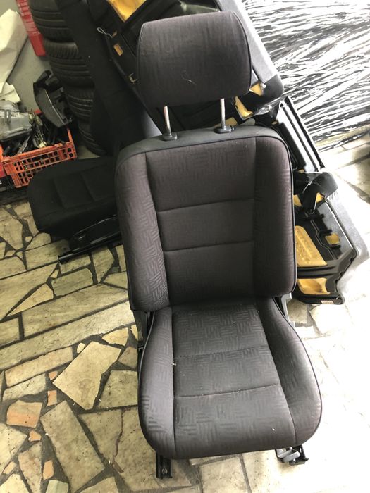 Bancos Elegance W202 carro