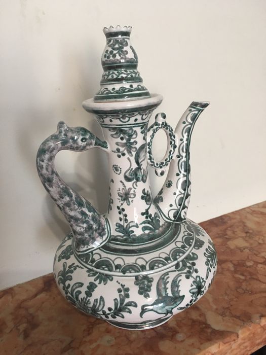 Peça decorativa pintada à mão de CONDEIXA         Negociavel