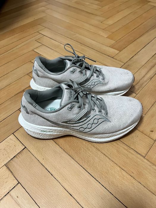 Buty do biegania Saucony Triumph RFG