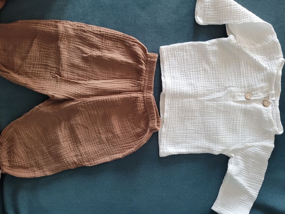 Komplet -spodnie i bluza + gratisy