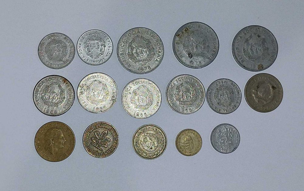 Монети різних країн