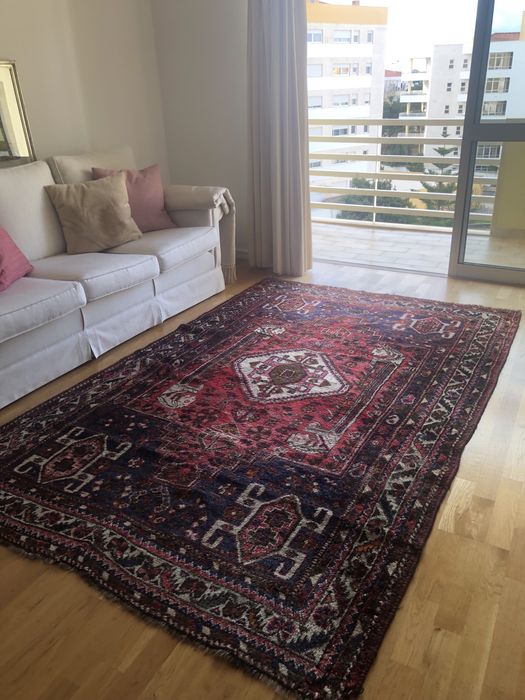 Persian Rug64862129137409121