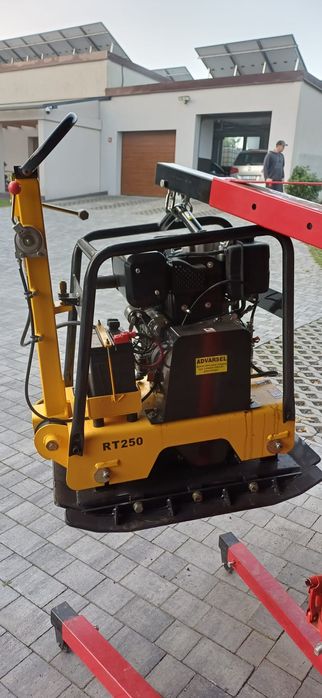 Zagęszczarka Bernards 300 kg