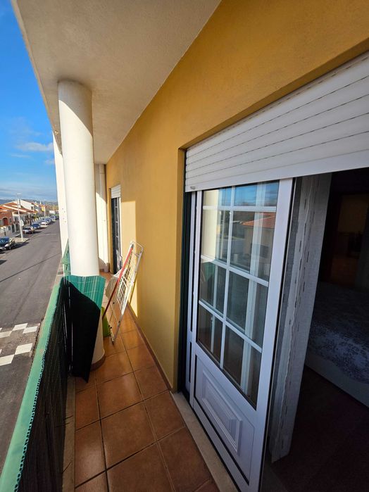 Apartamento T2 c/Arrecadação e Lugar de Garagem