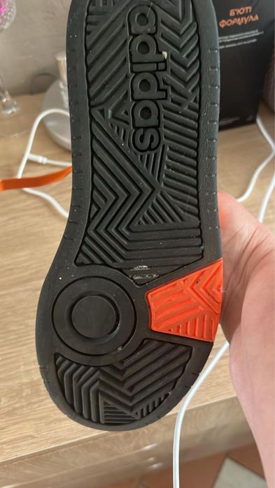 Кросівки Адидас оригінал