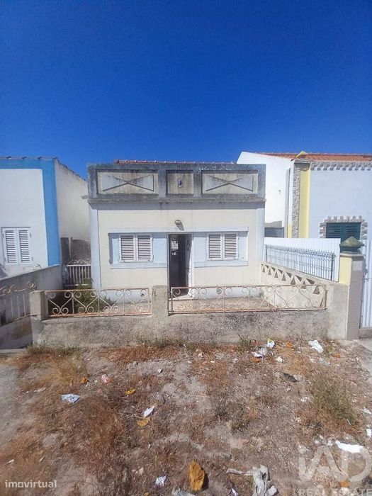 Casa / Villa T4 em Montijo e Afonsoeiro de 66 m2