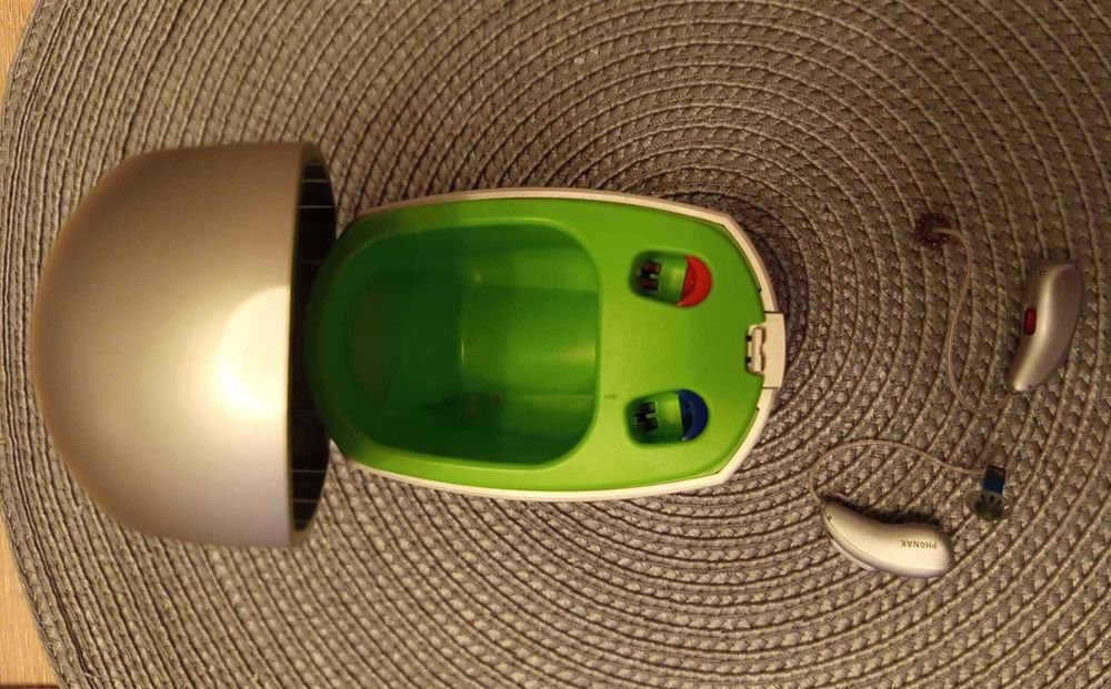 Aparat sluchowy Phonak - zestaw