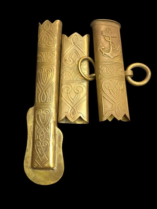 Ferragem para espada ou sabre naval
