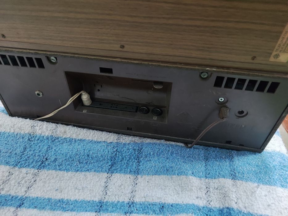 Radio antigo para coleção