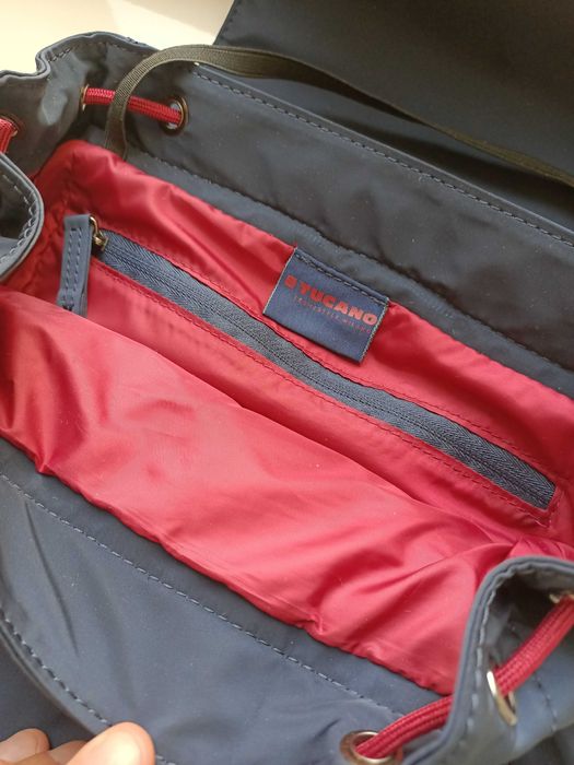 Фирменный рюкзак Tucano, Италия. Новый, классный. Для MacBook Air.