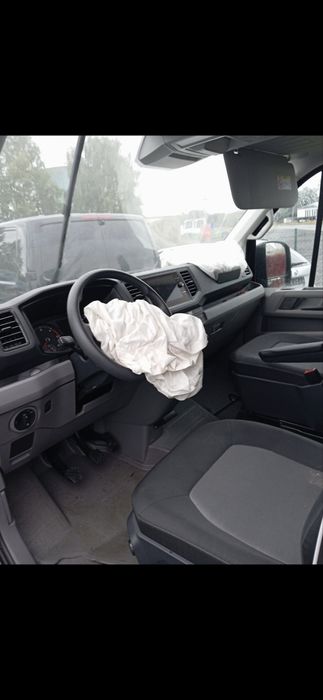 Торпедо, консоль магнітола підлога стеля Volkswagen Crafter 2017-2024