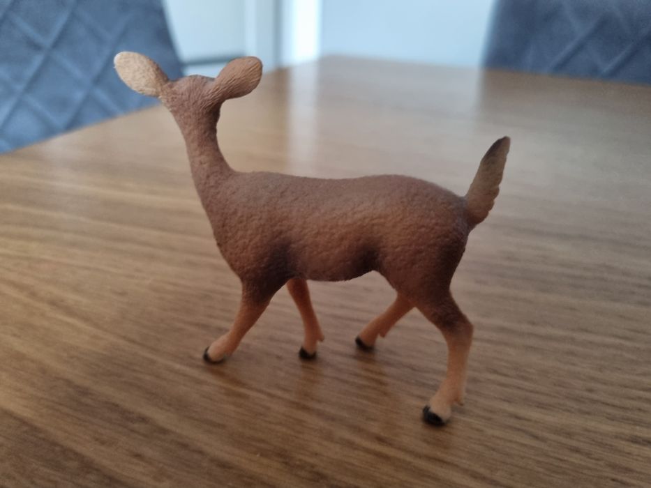 Sarna schleich figurka
