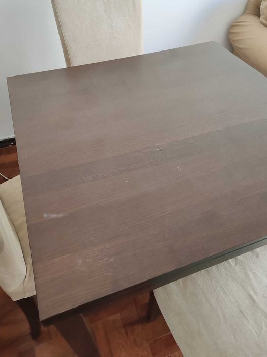 Mesa IKEA extensível - madeira escura