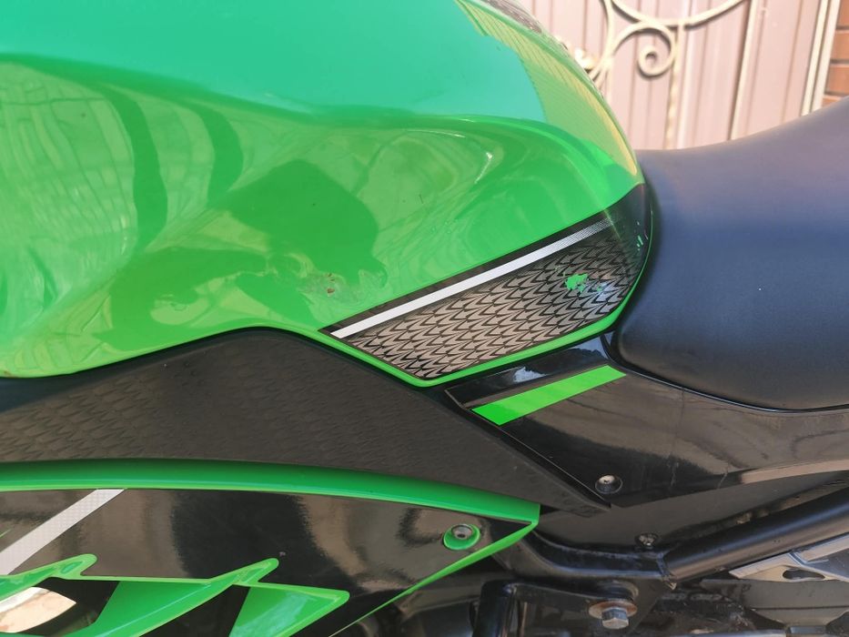 Мотоцикл Kawasaki ninja 300
