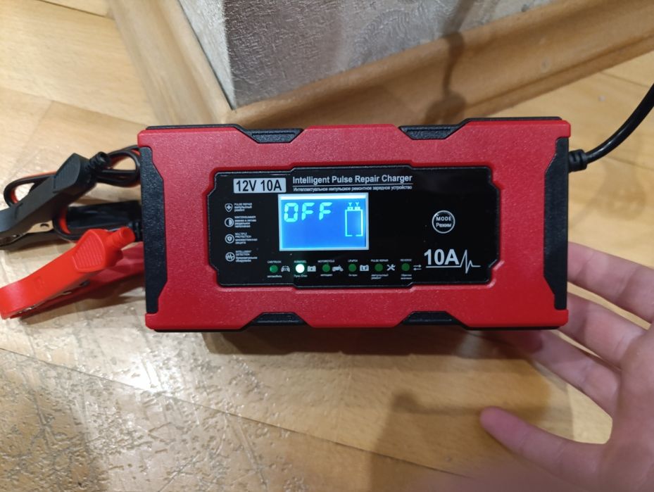 Зарядні станції 10А та 6А, відновлення акамуляторів