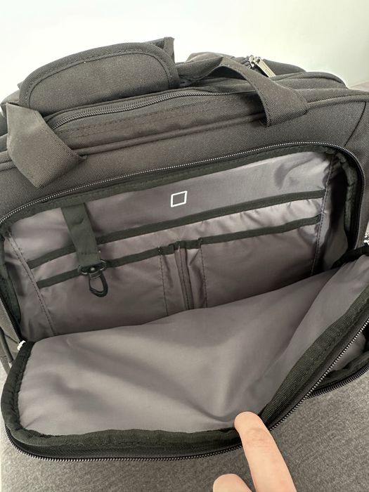 Walizka kabinowa American Tourister