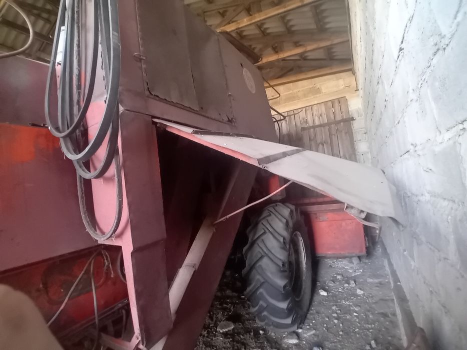 Kombajn bizon...