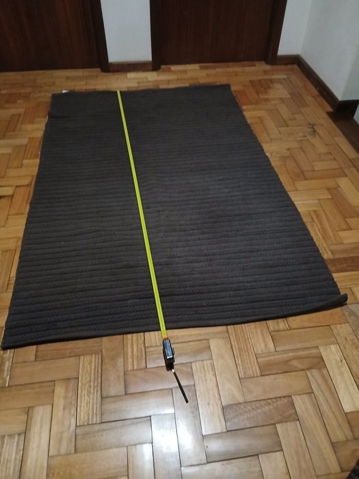 Tapete grande bom estado