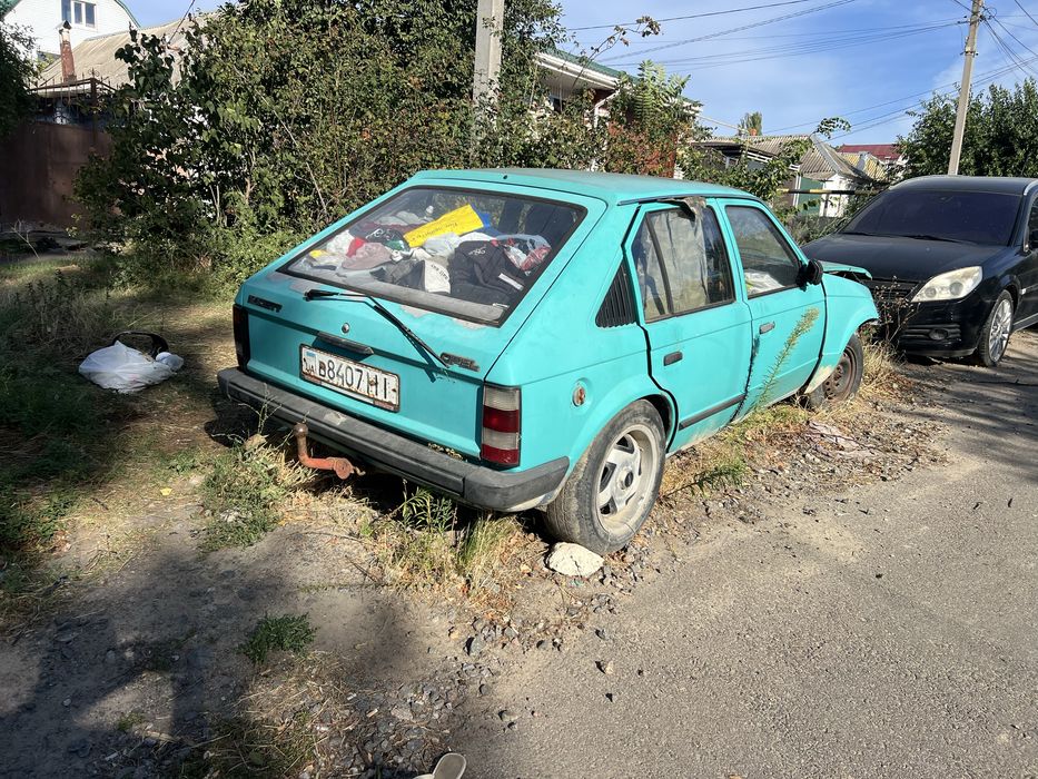 Опель кадет 1.6D