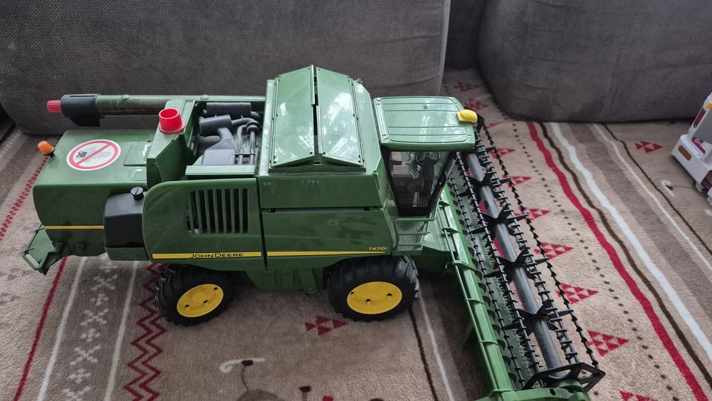 Kombajn Bruder John Deer