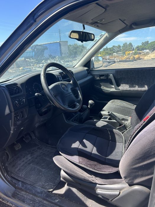 Opel Frontera 2200