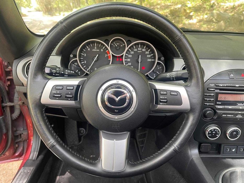 Mazda MX-5 — fotografia 8