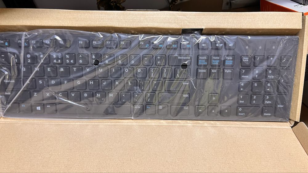 Klawiatura przewodowa usb nowa kb216 czarna