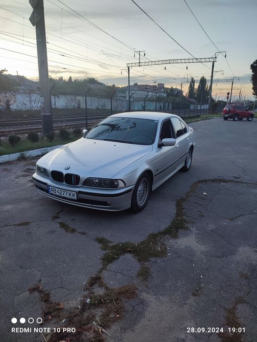 Продам Беху Е39.