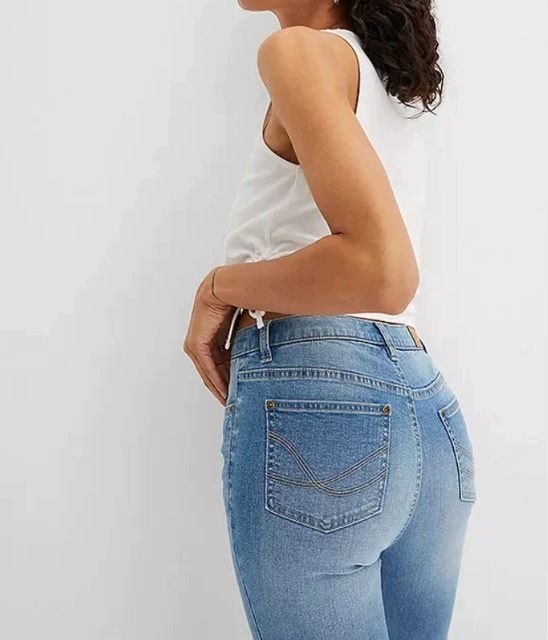 B.P.C spodnie jeansy damskie bootcut 38.