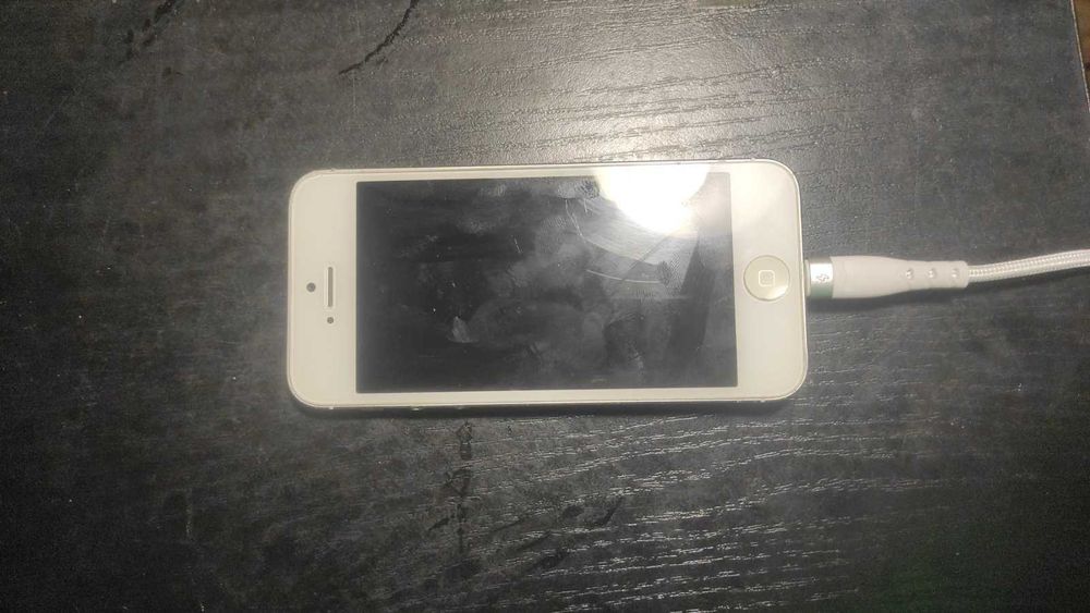 Айфон iphone a1429 на запчастини та для відновлення