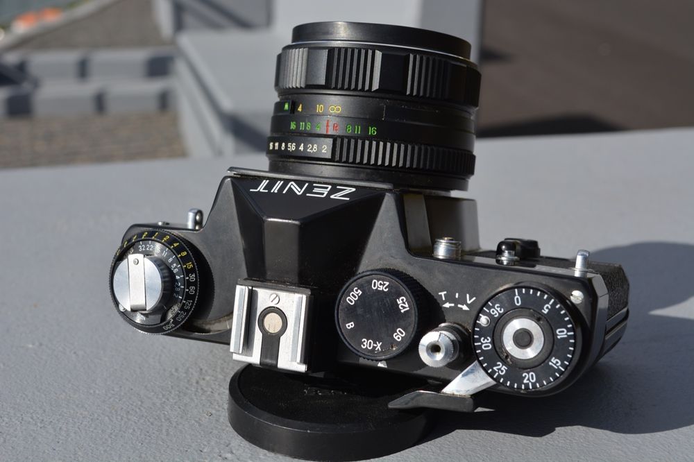 Camara Zenit 11.