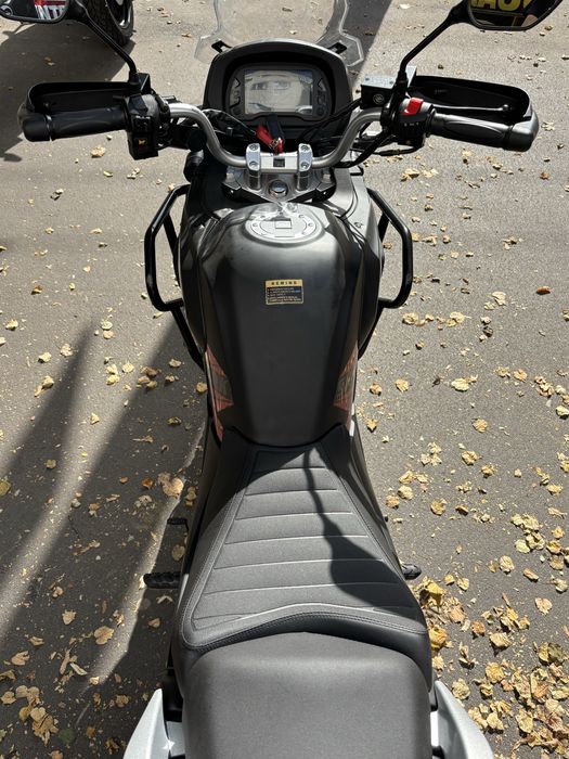Мотоцикл SPARK SP300T-5