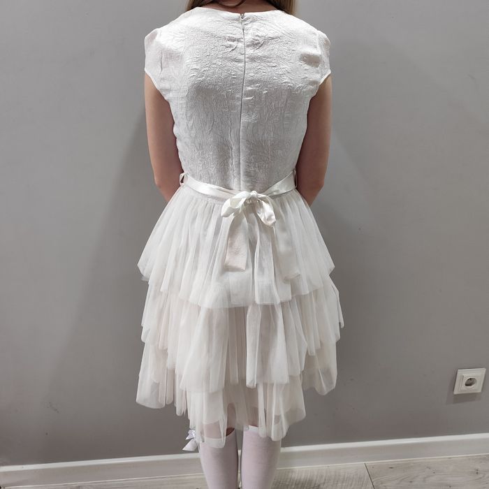 Elegancka Sukienka wizytowa/ po Komunii. Rozmiar 158