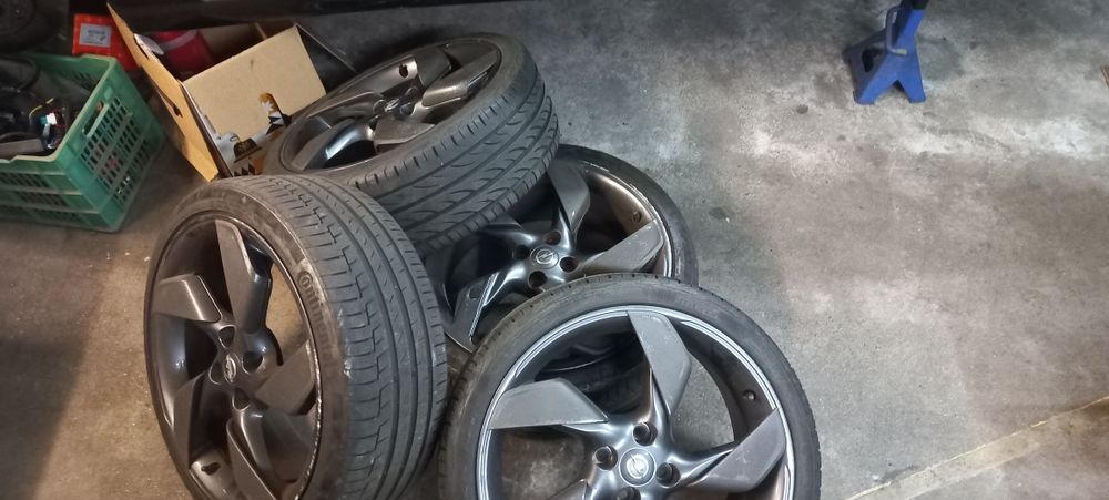 Jantes 18 4x100 Adam S